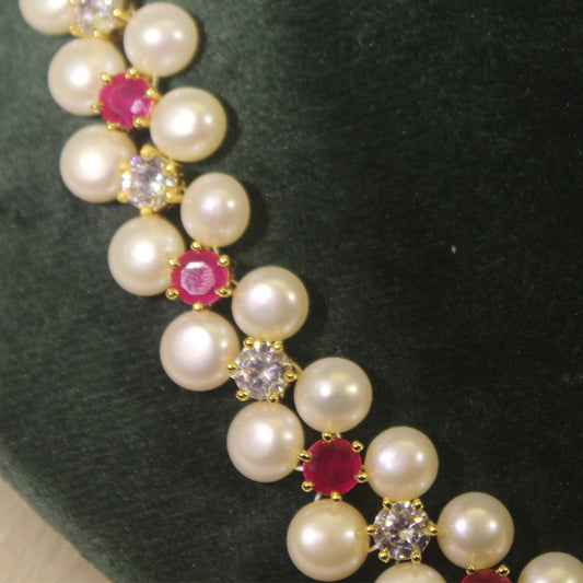 Rae Collection - Beautiful Real Pearl Necklace Set
