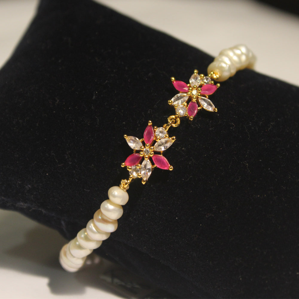 Rae Collection - Pearl Bracelet