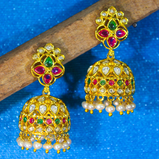 Beautiful Pearl & Kundan Jhumka