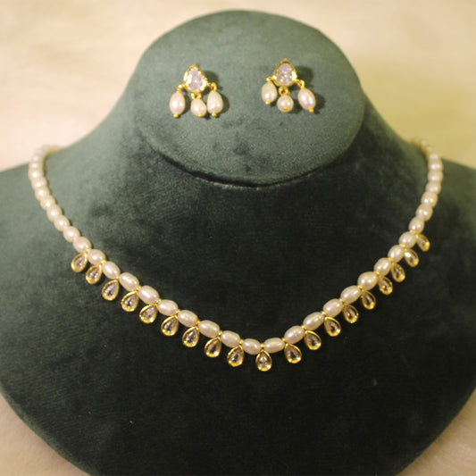 Rae Collection - Drop Necklace Set