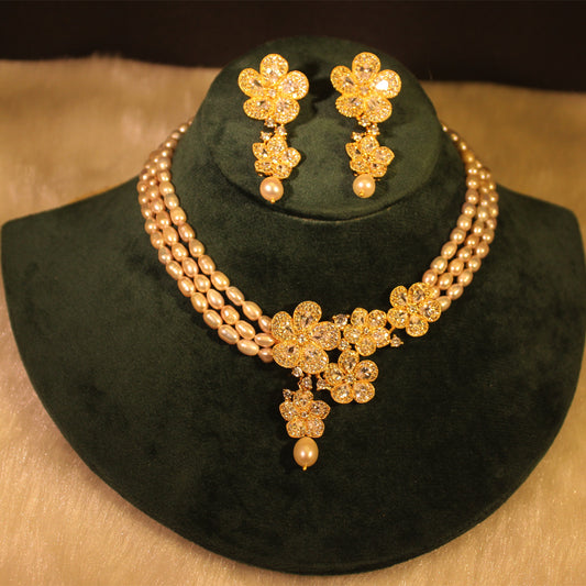 Rae Collection - Floral Pearl Necklace Set