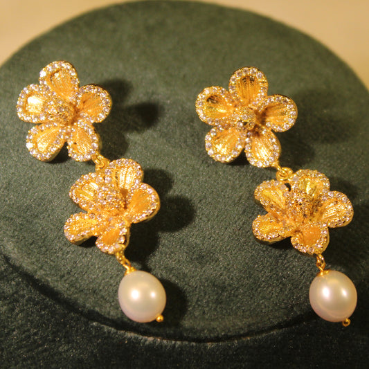 Rae Collection - Flower Necklace Set