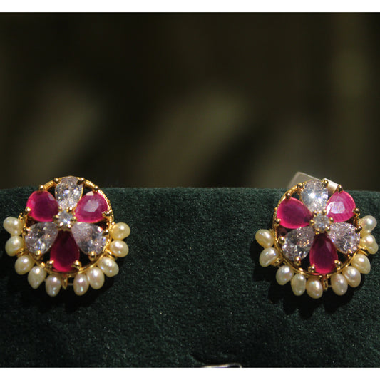 Rae Collection - Pearl Earring