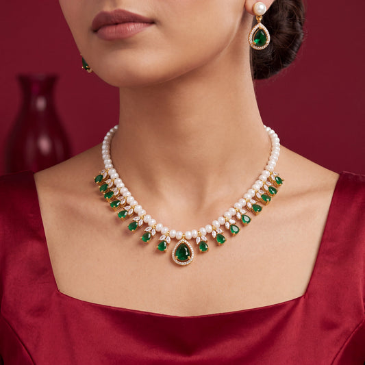 Emerald Pearl Royale Necklace Set
