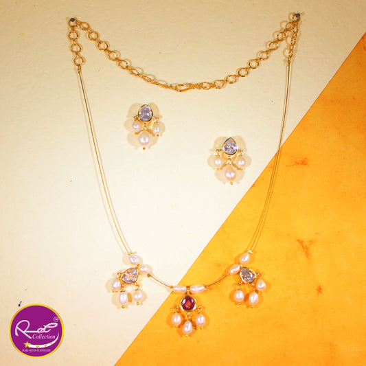 Rae Pearl with Wire Necklace Set
