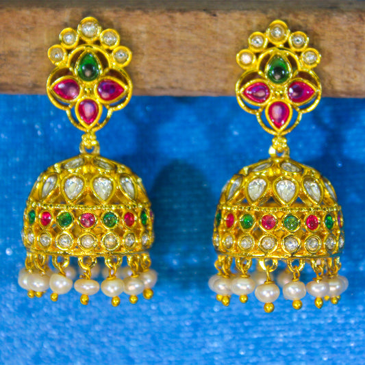 Beautiful Pearl & Kundan Jhumka